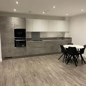 Luxurious 2 Bedroom Barking (Greater London)